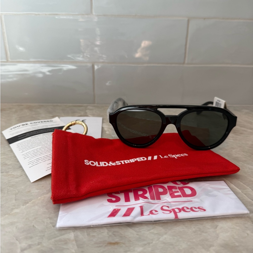 Le Specs Black Sunglasses with Red Pouch
